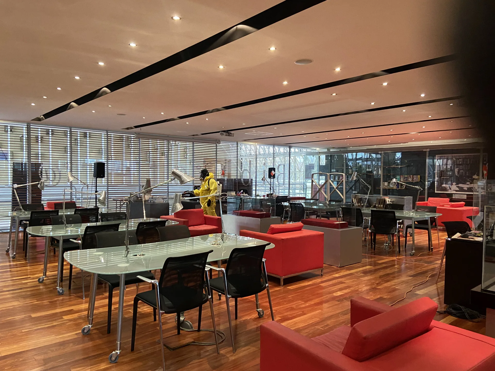 CTRLPLAGAS service in corporate facilities